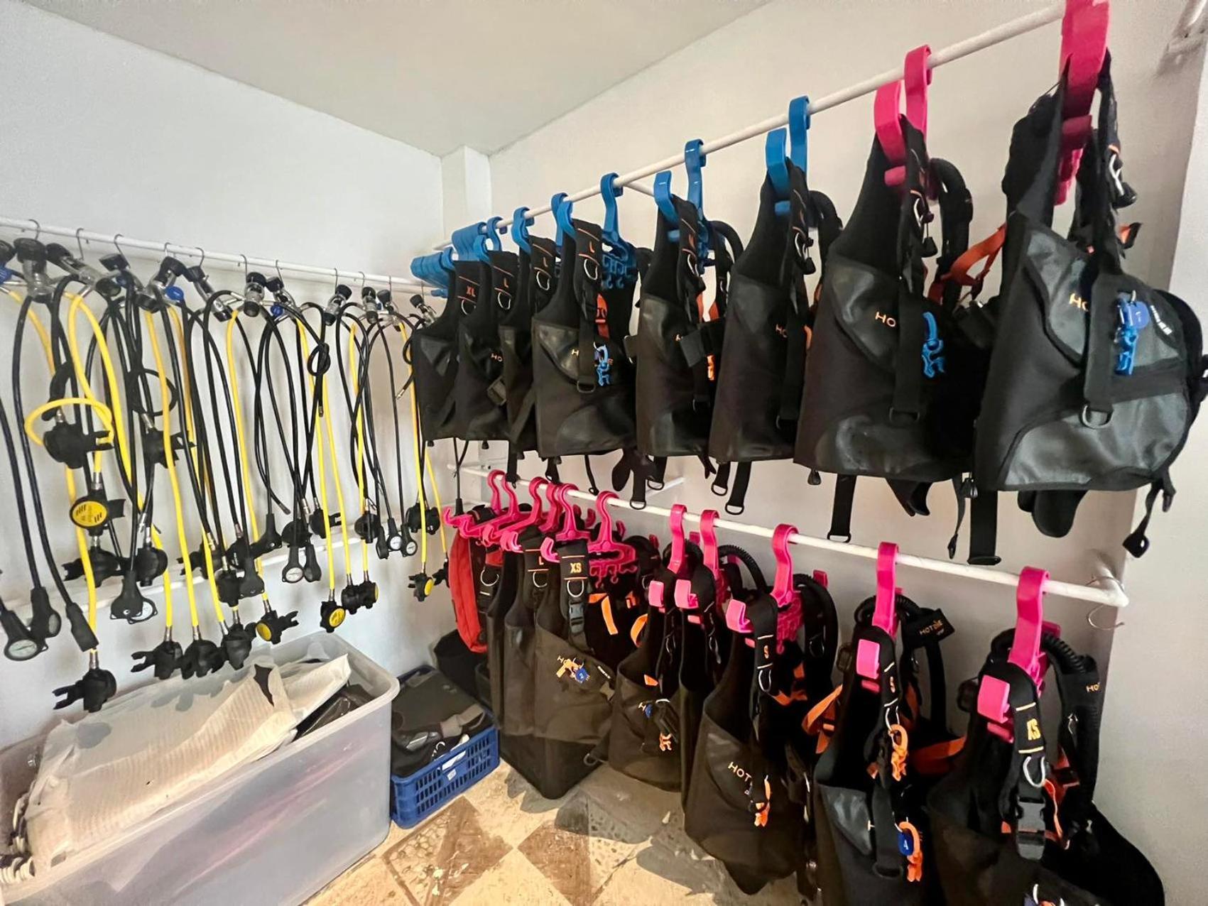 E-Fun Dive Resort Dauin Eksteriør billede